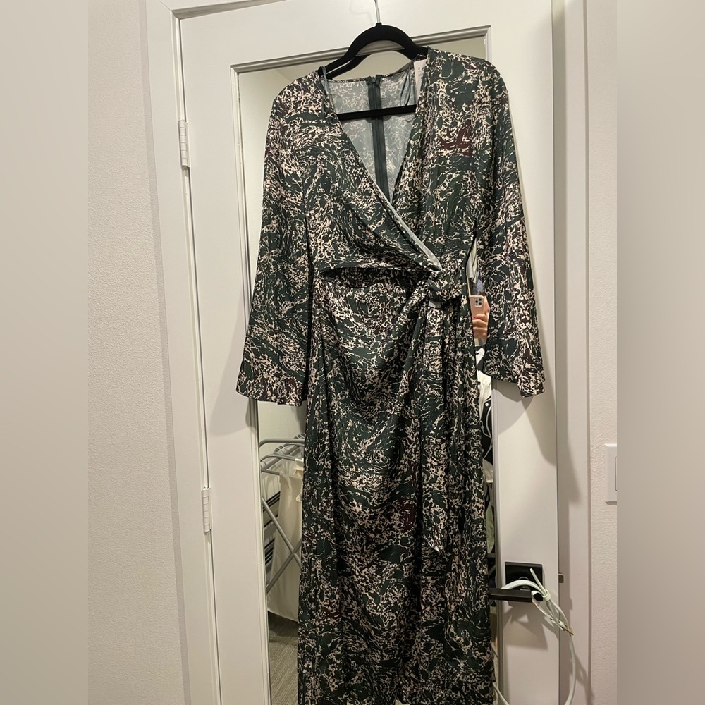 Zara wrap midi dress NWT